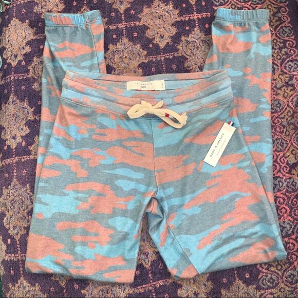 NWT SOL ANGELES BLUE PINK CAMO SWEATPANTS JOGGERS - Picture 1 of 6